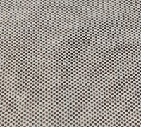 Tissu en aramide à œillets.