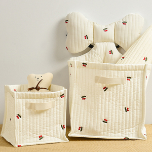 Cesta de pañales bordada con oso bonito estilo coreano moderno personalizado, <span class=keywords><strong>bolsa</strong></span> para bebé, botella de leche para mamá, almacenamiento de <span class=keywords><strong>ropa</strong></span> de muñeca - Product Image 2