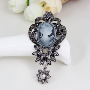 ビクトリア朝のジュエリーブローチビンテージ美容ヘッドブローチクイーンエリザベスフィギュア合金子供用ウェディングジュエリー - Product Image 2