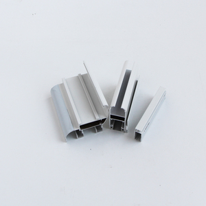 Profilés d'extrusion en aluminium gris argenté pour la fabrication de fenêtres et portes coulissantes colombiennes/costaréennes - Product Image 5