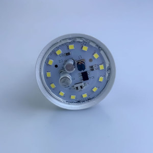 Yaki trắng trong nhà bóng đèn ánh sáng <span class=keywords><strong>Led</strong></span> <span class=keywords><strong>Bulb</strong></span> giá danh sách gắn Hexagon <span class=keywords><strong>LED</strong></span> ánh sáng hình lục giác ánh sáng Trần PC tự nhiên CE 80 wenzhou 10V AC - Product Image 6