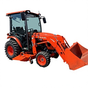 Tracteur Kubota LX2610 de fabrication japonaise, 25 CV, avec chargeur frontal et attache tondeuse - Product Image 1