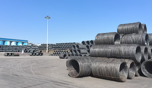 سلك فولاذي عالي الكربون Q195 A36 SAE1008 SAE1006 بقطر <span class=keywords><strong>5</strong></span>.<span class=keywords><strong>5</strong></span> مم و6.<span class=keywords><strong>5</strong></span> مم، سلك فولاذي كربوني مدرفل على الساخن - Product Image 5