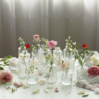 Vases en verre transparent luxe clair petits vases de table en verre décoration fleur bouteille couleur personnalisée