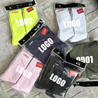 Chaussettes de sport et de basketball Hane de haute qualité, 4 paires, avec semelle en tissu éponge, motif lettres tricotées, technique automne, revers à lettres