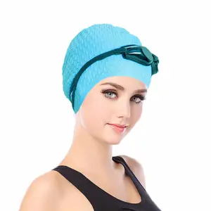 整体销售便宜硅胶泳帽耳套游泳帽男女通用实心沙滩防水帽