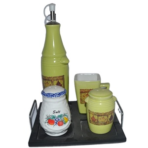 Ensemble de 2 bouteilles distributrices d'huile d'olive et de <span class=keywords><strong>vinaigre</strong></span> en céramique blanche, compatibles micro-ondes, design minimaliste pour la cuisine à domicile - Product Image 6