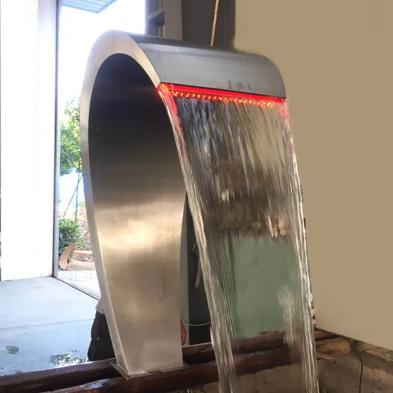 अनुकूलित डिजाइन के साथ स्टेनलेस स्टील स्विमिंग पूल झरना प्रकाश का नेतृत्व किया