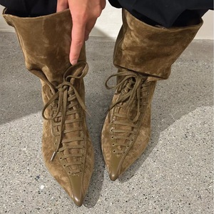 Botas de Encaje Retro Personalizadas <span class=keywords><strong>para</strong></span> Otoño/Invierno, Botas de Tacón Bajo con Punta Puntiaguda, Botas de Tobillo Occidentales de Corte Ancho <span class=keywords><strong>para</strong></span> <span class=keywords><strong>Mujer</strong></span> - Product Image 1