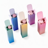 Boîtes d'emballage recyclables en papier couché imprimé avec logo personnalisé et finition vernie pour outils de maquillage et rouges à lèvres