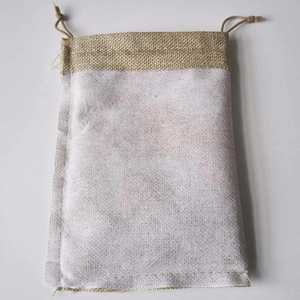 Bolsa de Arpillera Pequeña Natural Reciclable con Cordón para Almacenamiento de Granos de Café, Té y Especias, Regalos de Boda - Product Image 4