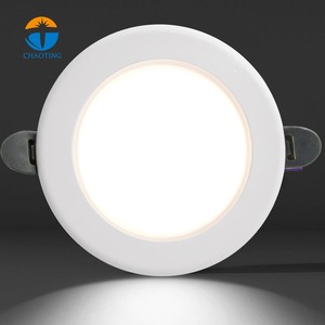 热销嵌入式吸顶铝制+PC筒灯IP44商用LED投光灯带防眩光功能聚光灯 - Product Image 1