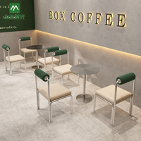 Ensemble de tables et chaises de café modernes et durables en acier inoxydable, sièges de restaurant en cuir Nappa à mousse haute densité, pour usage commercial et café