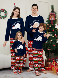 Pijamas Navideños Personalizados 2025 para Hombre, Conjunto Familiar a Juego con Estampado de Oso a Cuadros, Ropa de Dormir Navideña para Padres e Hijos - Product Image 4