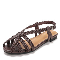 Nouvelles sandales minimalistes de luxe léger, chaussures plates élégantes et polyvalentes pour les trajets quotidiens, les sorties en plein air, les rendez-vous et les soirées