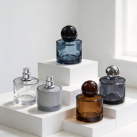 Emballage cosmétique rond personnalisé à étiquette privée, flacon pulvérisateur en verre de 5 ml, 10 ml, 15 ml avec bouchon à bille pour parfum, huile essentielle