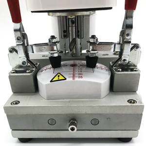 Machine à percer Liangyou Ly 918S pour gabarits de verres de lunettes avec base détachable et conception à trois trous - Product Image 2