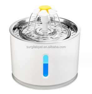 2.4L USB Distributeur d'eau pour <span class=keywords><strong>chat</strong></span> avec lumière LED Filtrage automatique de l'eau vive fontaine d'eau pour animaux de compagnie - Product Image 1