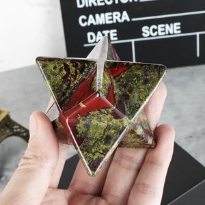 Carvings de bolsillo de piedra Natural, Merkaba Star, en venta - Product Image 6