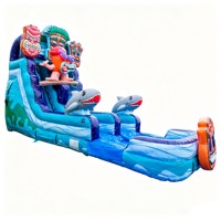 Grand toboggan aquatique gonflable Tiki Totem décoré de requins, pour événements commerciaux, avec piscine, pour enfants et adultes