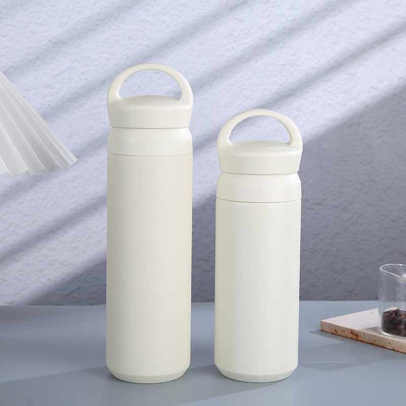 ฝาปิดแบบมีด้ามจับสีครีม