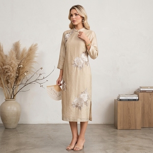 Vestidos Elegantes Estilo Chino al por Mayor, Color Beige, 86% Lyocell y 14% Nailon, Vestido <span class=keywords><strong>Cheongsam</strong></span> Moderno, Qi Pao - Product Image 1