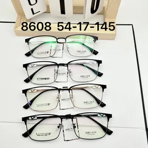 Shenzhen Pure Titanium Metal IP Galvanizado Hombres Gafas de negocios Marco de moda Marco de cejas para <span class=keywords><strong>miopía</strong></span> Uso óptico - Product Image 2