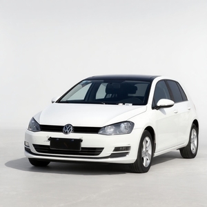 <span class=keywords><strong>Volkswagen</strong></span> Golf 2016 1.6L Automático Comfortline, 39,864 millas, 110hp L4, Volante a la Izquierda - Product Image 1