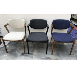 เก้าอี้รับประทานอาหารทรง Z ทันสมัยทันสมัยทันสมัยทันสมัยดีไซน์เก้าอี้รับประทานอาหารพร้อมเบาะสีเทาและสีดำ - Product Image 5