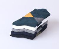 OEM Chaussettes personnalisées Design Affaires Robe Coton Homme Chaussettes de sport Emballage personnalisé