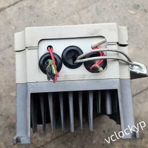 อินเวอร์เตอร์ EURA รุ่น F1500-G0037T3B 3.7KW 380V มือสอง 1 ชิ้น - Product Image 3