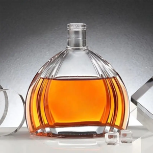 Logo personnalisé Crystal Spirits 700ml Carafe Bouteille en <span class=keywords><strong>verre</strong></span> artisanale pour Xo Brandy Tequila Vodka Whisky Rhum avec bouchon de liège - Product Image 1