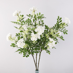Fleurs artificielles en soie douce de Michelia Figo à 6 branches, blanches, en plastique, 113 cm, décorations de mariage, haute simulation - Product Image 1