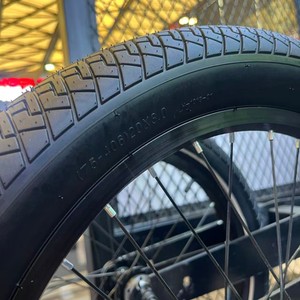 Neumático para Bicicleta Fat Bike 20/24/<span class=keywords><strong>26</strong></span> X 4.0 Pulgadas, Resistente, Antideslizante, Plegable, de Repuesto, Todoterreno, para Bicicleta Eléctrica, Bicicleta de Nieve - Product Image 4