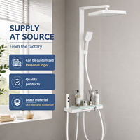Système de douche de luxe en laiton avec affichage numérique de la température, pommeau de douche pluie à LED et douchette à main pour salle de bain - Vente en gros