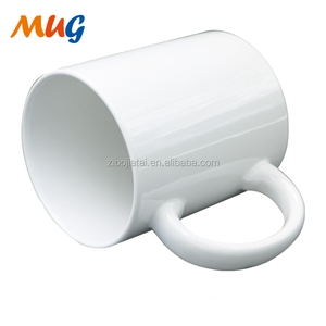 Vente en gros de tasses à café en céramique blanches personnalisées de 11 oz avec logo imprimé par sublimation <span class=keywords><strong>pour</strong></span> Noël - Product Image 5