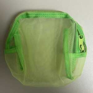 Bolsa de Cosméticos Transparente Impermeable con Cierre para Viaje, Playa y Aseo, Personalizable en Color - Product Image 5