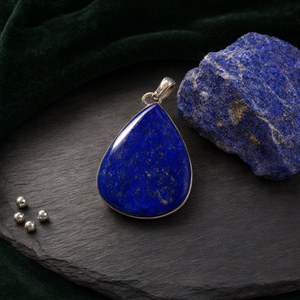 Hermoso colgante de lapislázuli en plata alemana con revestimiento de plata de 2 micras - joyería de cristal/gema para el Día de la Madre - Product Image 3