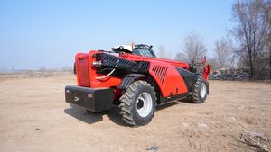 Montacargas Telescópico Chino TR1840 con Certificación CE y EPA, Capacidad de Elevación de 4000 kg, Brazo Telescópico en Venta - Product Image 4