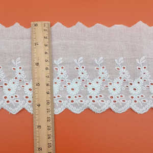 Adorno de encaje con ojales de algodón bordado de 11,5 cm/4,5 ", adorno de encaje de algodón con flores, adorno de encaje festoneado de algodón - Product Image 5