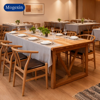 Ensemble de chaises et de table à manger en bois moderne pour restaurant et utilisation en bistro français, 4 pièces, cuir noir, mobilier commercial