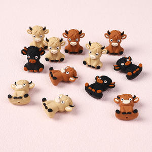 Nueva llegada venta al por mayor 3D niños DIY joyería decorativa suelta encantos Highland ganado cuentas de silicona para pulsera collar llavero - Product Image 3