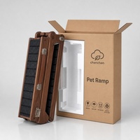 Rampe pour animaux de compagnie en bois de noyer robuste et moderne, pliable, surface moquettée antidérapante, facile à ranger, pour l'intérieur