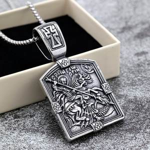 Colgante Retro Europeo Americano de Acero Inoxidable para Hombre, Cruz Grande con Diseño de Caballero Matando Dragones, Amuleto, Regalo, Joyería - Product Image 1