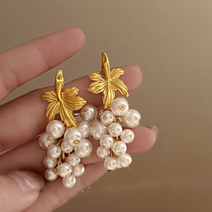 Boucles <span class=keywords><strong>d</strong></span>'oreilles créatives en perles vintage avec pompon et motif de <span class=keywords><strong>raisin</strong></span>, bijoux de luxe féeriques pour femmes - Product Image 3