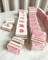 Jeu de tuiles de Mahjong florales en quartz rose avec dos en marbre, 3 couches d'acrylique gravé, cadeau pour femmes, soirée de jeu en famille, logo personnalisé OEM