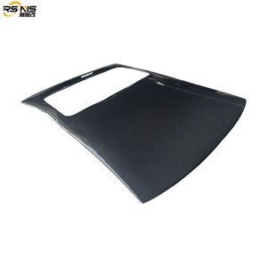 แผ่นปิดหลังคาคาร์บอนไฟเบอร์ ปี 2006-2013 สำหรับ Lexus IS พร้อมซันรูฟ ชุดแต่งภายนอกรถยนต์ อุปกรณ์ตกแต่งรถยนต์ - Product Image 3