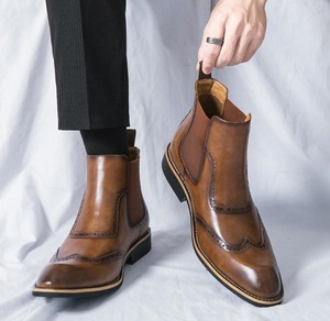 <span class=keywords><strong>Stivali</strong></span> Chelsea in Pelle da <span class=keywords><strong>Uomo</strong></span> e Donna con Punta Affusolata, per Inverno, Matrimonio, Esterno, Lusso, Ufficio, Sicurezza, Lavoro - Product Image 6