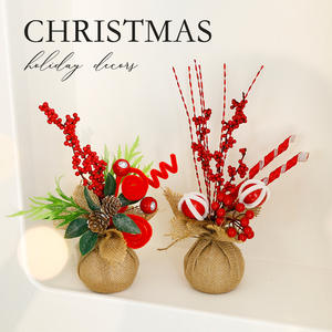Nouvelles décorations de mini-sapins de Noël, plantes artificielles en pot, arrangement de scène en métal pour fêtes de fin d'année, décorations de bureau - Product Image 3