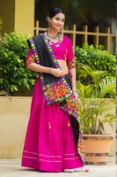 Chaniya Choli entièrement cousu pour les femmes Navratri Lehenga Choli au prix de gros de l'Inde